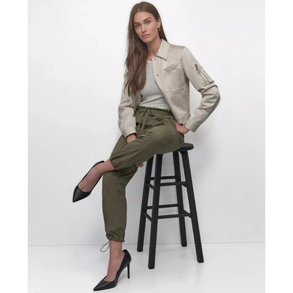 DKNY Women's Tie Front Straight Leg Cargo Pants Bungee Utility Green M - Picture 5 of 10